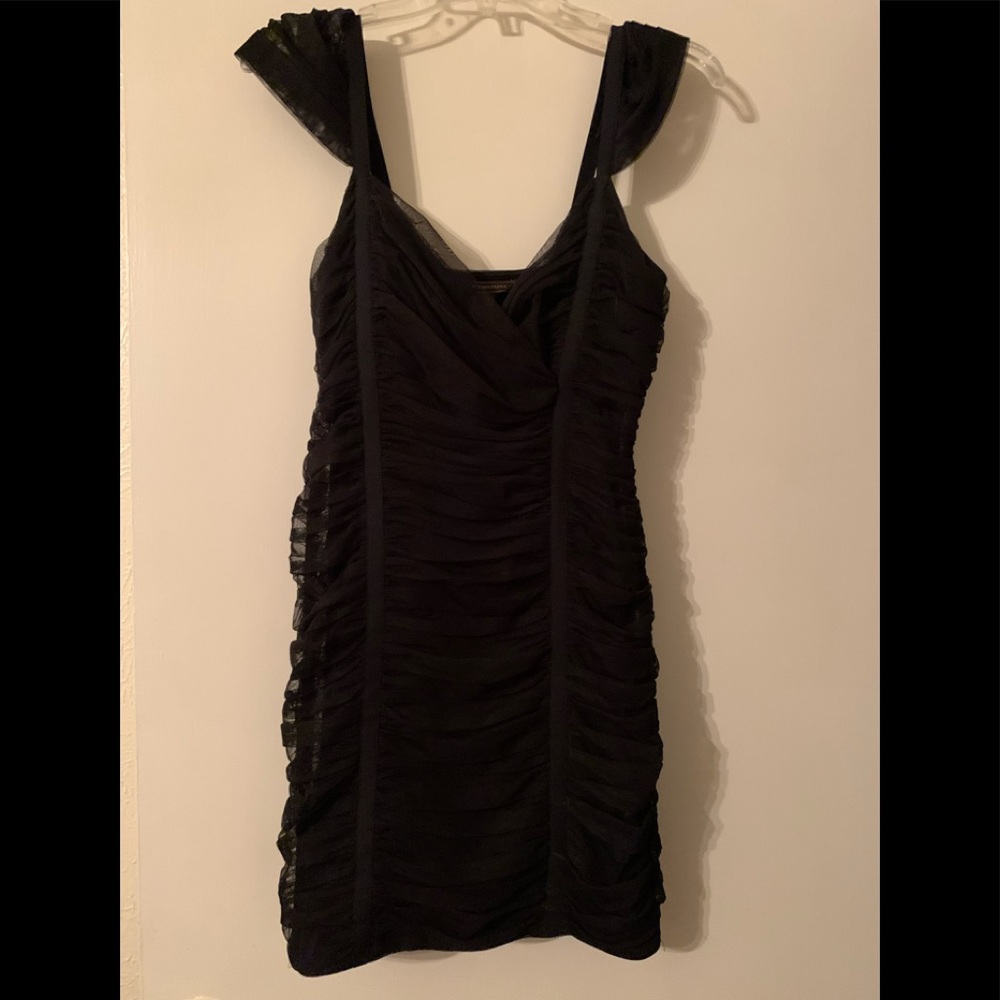 ❤️ 3/$20 Little black dress by BCBG MaxAzria